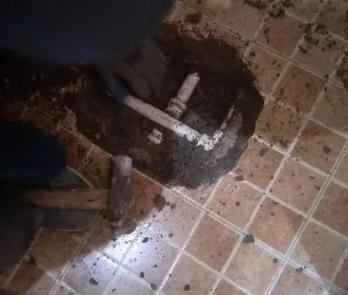 叶城卫生间漏水维修公司为您分享下卫生间渗水如何处理及注意事项